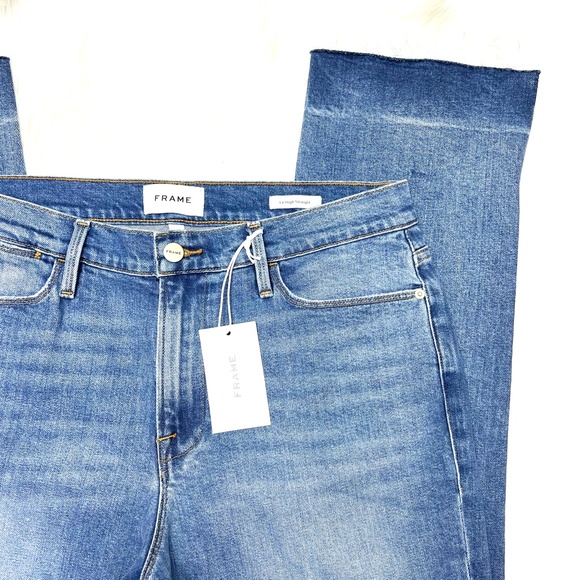 🚫SOLD! |•NWT🤩 |•FRAME•| Le High Straight High-Rise Raw Edge Slit Jeans - Picture 3 of 15